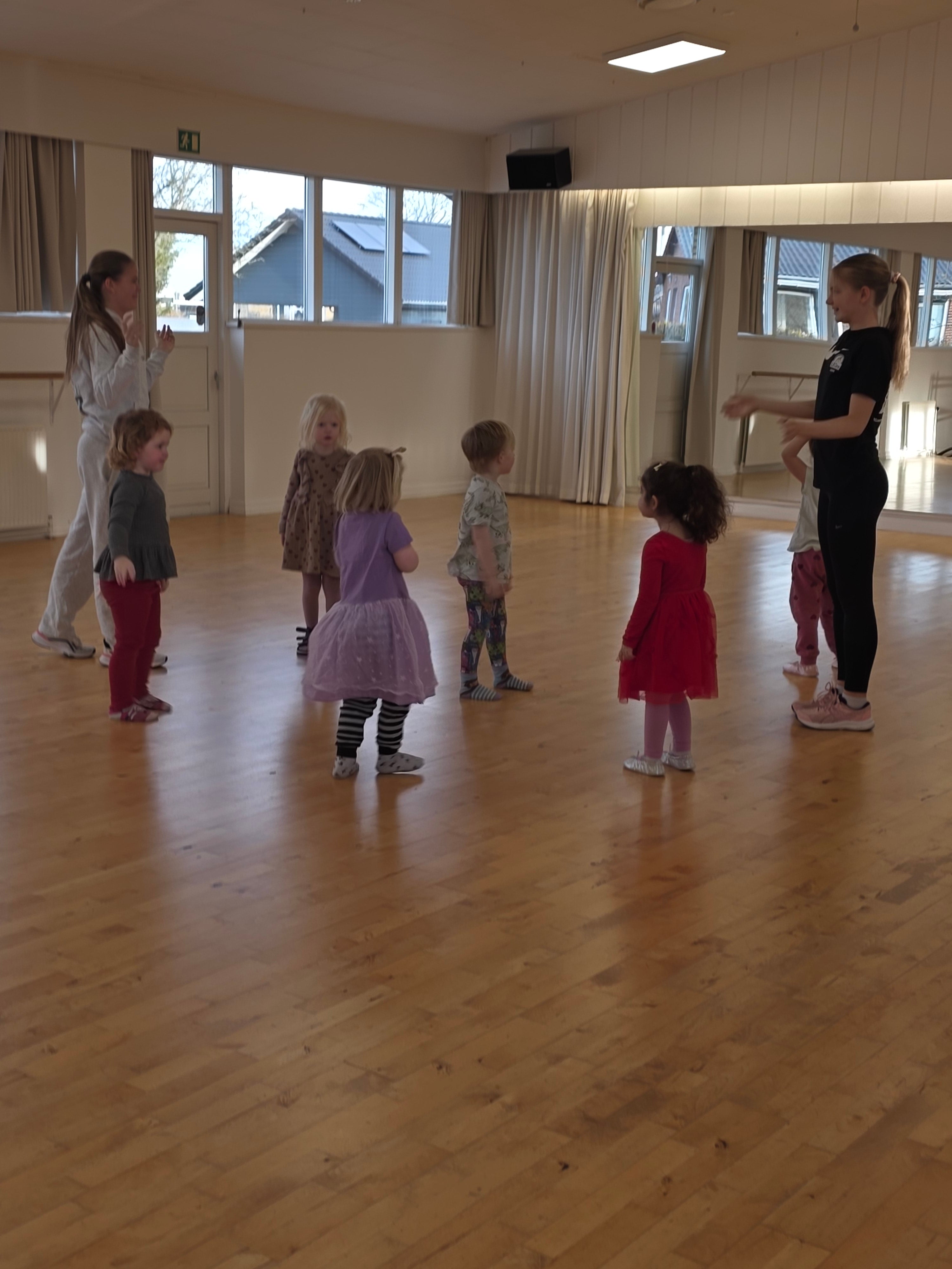 Børnedans - Januar+februar+marts