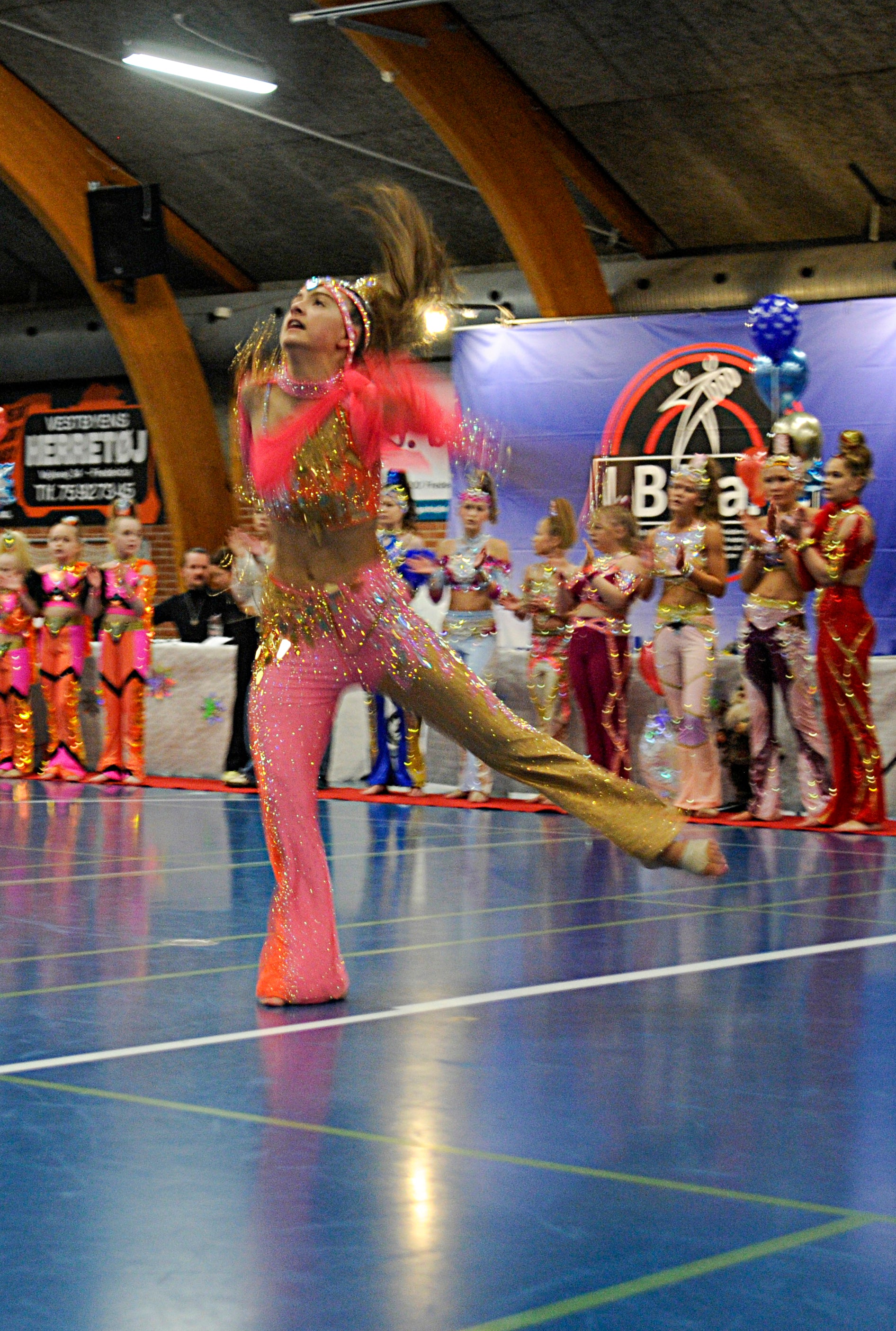 46F - Disco Coaching